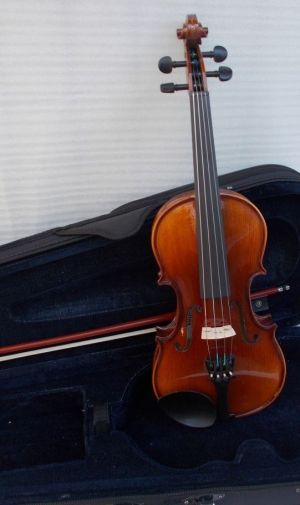 Camerton Violin Outfit 107H - 1/8 size second hand