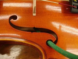 Trophy овлажнител за цигулка и виола